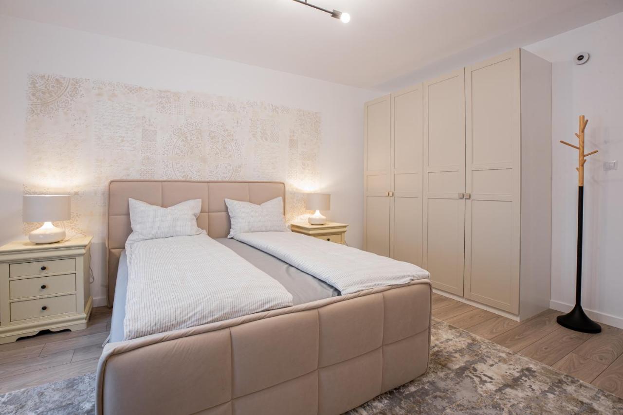 Apartamento House Pica Cluj-Napoca Exterior foto